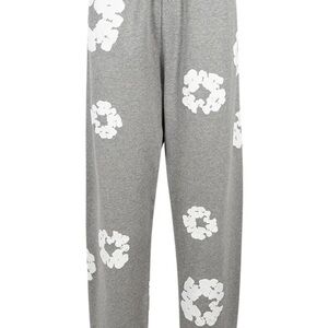 Denim Tears
drawstring "Cotton Wreath" track pants